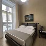 Relais Ranieri 4* Neapel